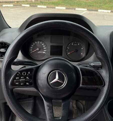 Белый Мерседес Sprinter, объемом двигателя 3 л и пробегом 207 тыс. км за 37000 $, фото 27 на Automoto.ua