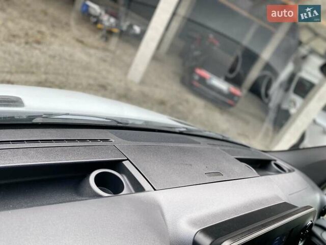 Білий Мерседес Sprinter, об'ємом двигуна 2.2 л та пробігом 169 тис. км за 23490 $, фото 47 на Automoto.ua