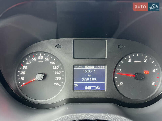 Білий Мерседес Sprinter, об'ємом двигуна 2.2 л та пробігом 208 тис. км за 30500 $, фото 22 на Automoto.ua