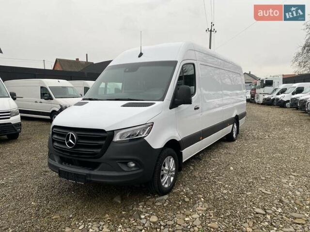Белый Мерседес Sprinter, объемом двигателя 2.08 л и пробегом 140 тыс. км за 28990 $, фото 4 на Automoto.ua