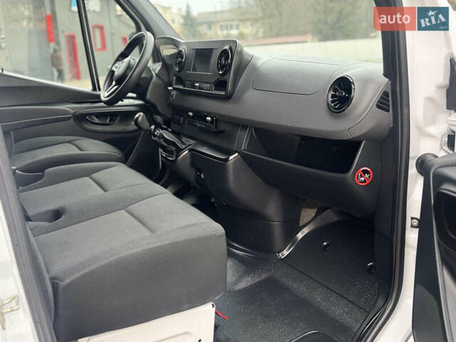 Білий Мерседес Sprinter, об'ємом двигуна 2.2 л та пробігом 200 тис. км за 25800 $, фото 13 на Automoto.ua