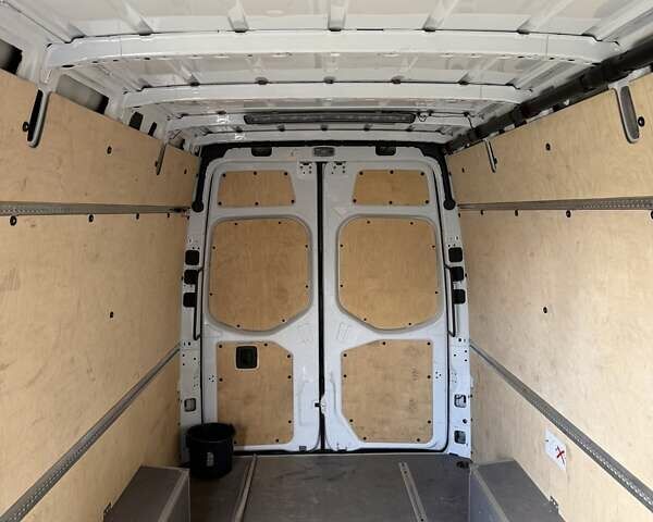 Белый Мерседес Sprinter, объемом двигателя 1.95 л и пробегом 92 тыс. км за 39999 $, фото 54 на Automoto.ua