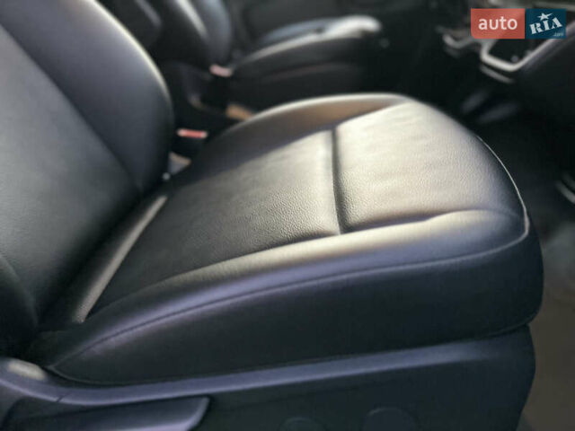 Белый Мерседес Sprinter, объемом двигателя 2 л и пробегом 145 тыс. км за 28999 $, фото 48 на Automoto.ua