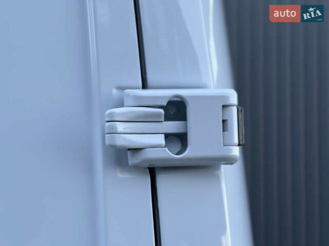 Мерседес Sprinter 2021 у Дубно на Automoto.ua Білий Мерседес Sprinter, об'ємом двигуна 2.2 л та пробігом 203 тис. км за 23800 $, фото 70 на Automoto.ua