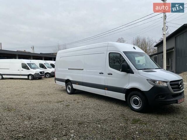 Білий Мерседес Sprinter, об'ємом двигуна 2.2 л та пробігом 169 тис. км за 23490 $, фото 17 на Automoto.ua
