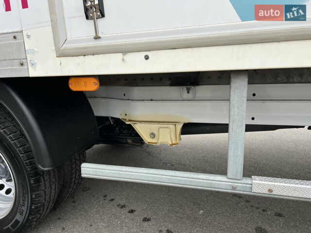 Білий Мерседес Sprinter, об'ємом двигуна 2.2 л та пробігом 208 тис. км за 30500 $, фото 10 на Automoto.ua