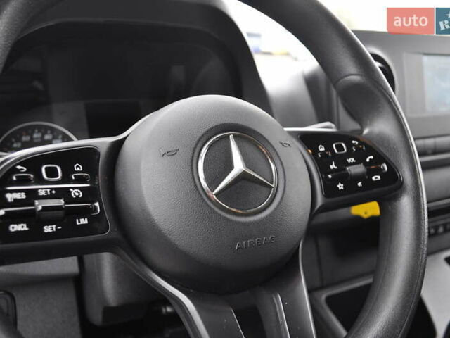Мерседес Sprinter 2021 в Киеве на Automoto.ua Белый Мерседес Sprinter, объемом двигателя 2.2 л и пробегом 259 тыс. км за 28500 $, фото 65 на Automoto.ua
