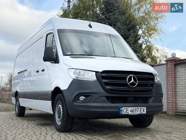 Белый Мерседес Sprinter, объемом двигателя 1.95 л и пробегом 92 тыс. км за 39999 $, фото 2 на Automoto.ua