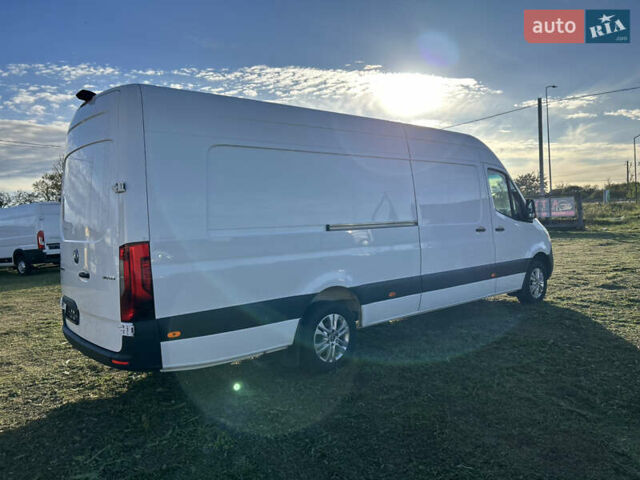 Белый Мерседес Sprinter, объемом двигателя 2 л и пробегом 145 тыс. км за 28999 $, фото 18 на Automoto.ua