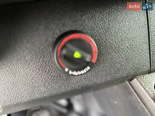 Білий Мерседес Sprinter, об'ємом двигуна 2.2 л та пробігом 169 тис. км за 23490 $, фото 37 на Automoto.ua