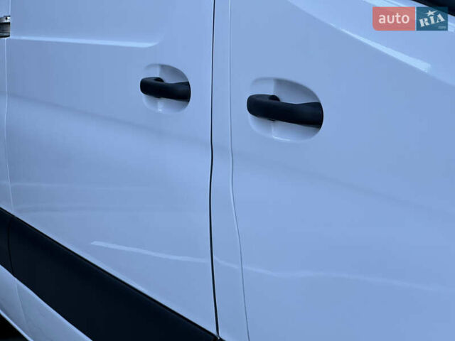 Мерседес Sprinter 2021 у Дубно на Automoto.ua Білий Мерседес Sprinter, об'ємом двигуна 2.2 л та пробігом 203 тис. км за 23800 $, фото 54 на Automoto.ua