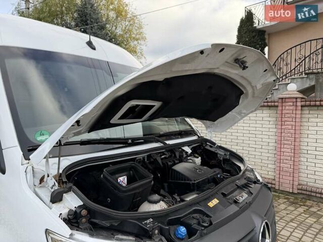 Белый Мерседес Sprinter, объемом двигателя 1.95 л и пробегом 92 тыс. км за 39999 $, фото 60 на Automoto.ua