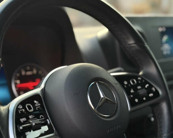 Белый Мерседес Sprinter, объемом двигателя 2.99 л и пробегом 121 тыс. км за 43400 $, фото 16 на Automoto.ua
