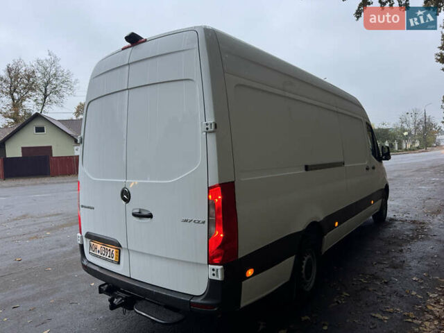Мерседес Sprinter 2021 у Вінниці на Automoto.ua Білий Мерседес Sprinter, об'ємом двигуна 1.95 л та пробігом 200 тис. км за 30500 $, фото 3 на Automoto.ua
