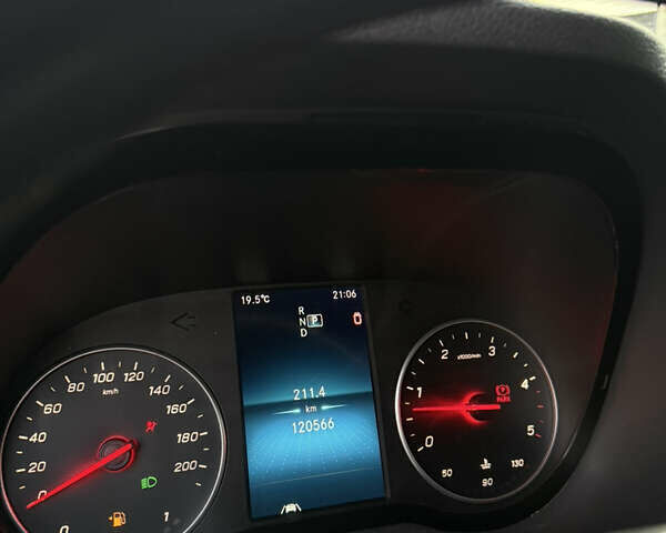 Белый Мерседес Sprinter, объемом двигателя 2.99 л и пробегом 121 тыс. км за 43400 $, фото 18 на Automoto.ua