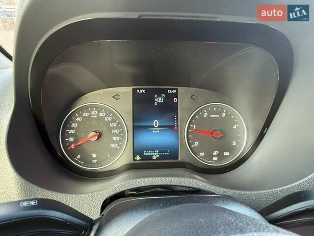 Белый Мерседес Sprinter, объемом двигателя 2 л и пробегом 188 тыс. км за 29999 $, фото 77 на Automoto.ua