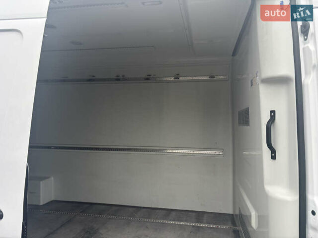 Білий Мерседес Sprinter, об'ємом двигуна 2 л та пробігом 351 тис. км за 24300 $, фото 25 на Automoto.ua