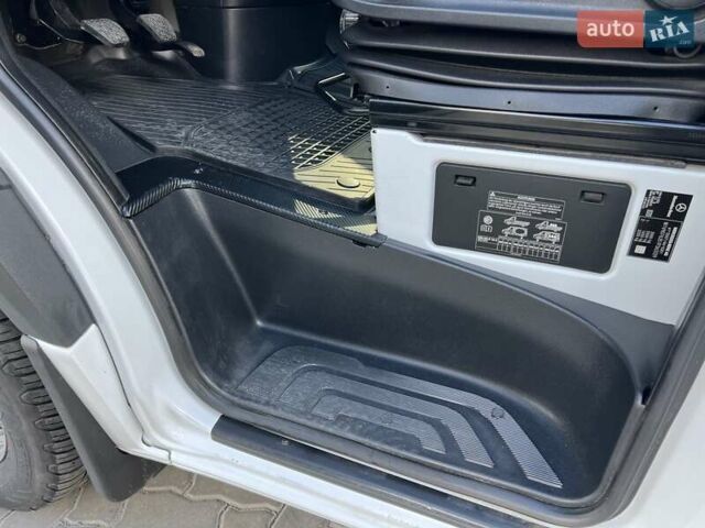Білий Мерседес Sprinter, об'ємом двигуна 1.95 л та пробігом 162 тис. км за 30900 $, фото 40 на Automoto.ua