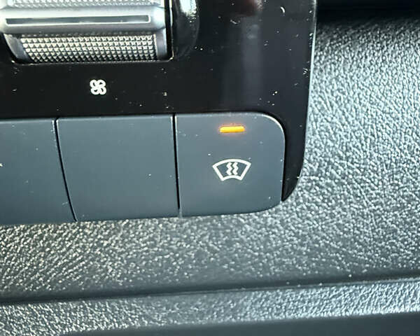 Белый Мерседес Sprinter, объемом двигателя 2 л и пробегом 188 тыс. км за 29999 $, фото 82 на Automoto.ua