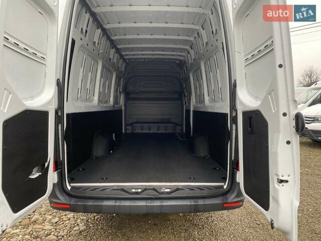 Белый Мерседес Sprinter, объемом двигателя 2.08 л и пробегом 140 тыс. км за 28990 $, фото 37 на Automoto.ua