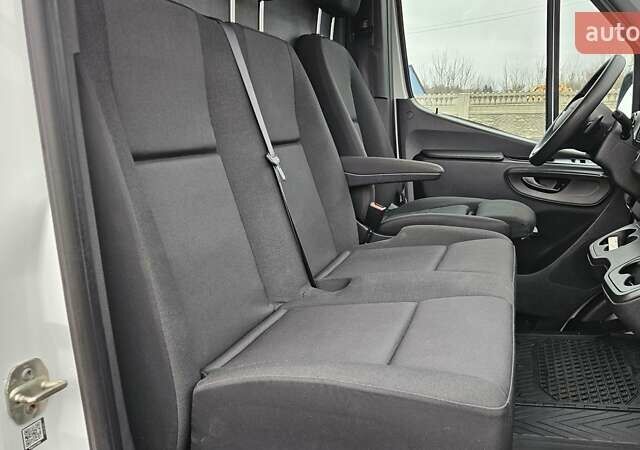 Білий Мерседес Sprinter, об'ємом двигуна 1.95 л та пробігом 209 тис. км за 27550 $, фото 30 на Automoto.ua