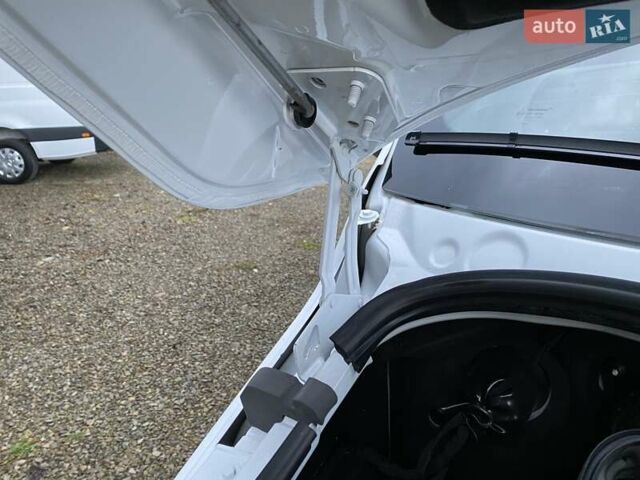 Білий Мерседес Sprinter, об'ємом двигуна 2.2 л та пробігом 184 тис. км за 22600 $, фото 57 на Automoto.ua