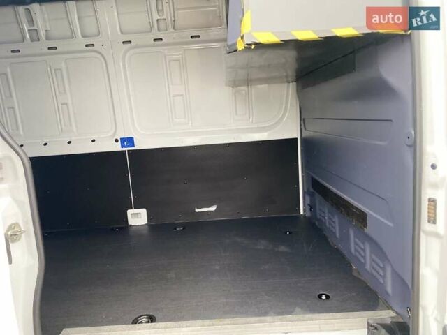 Білий Мерседес Sprinter, об'ємом двигуна 2.08 л та пробігом 140 тис. км за 28990 $, фото 42 на Automoto.ua