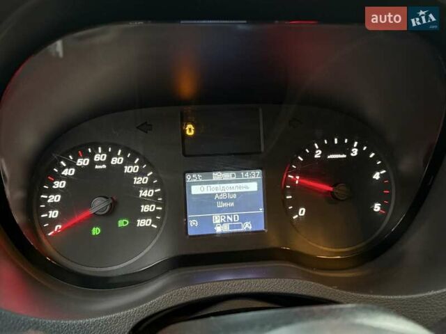 Белый Мерседес Sprinter, объемом двигателя 2 л и пробегом 210 тыс. км за 29850 $, фото 24 на Automoto.ua