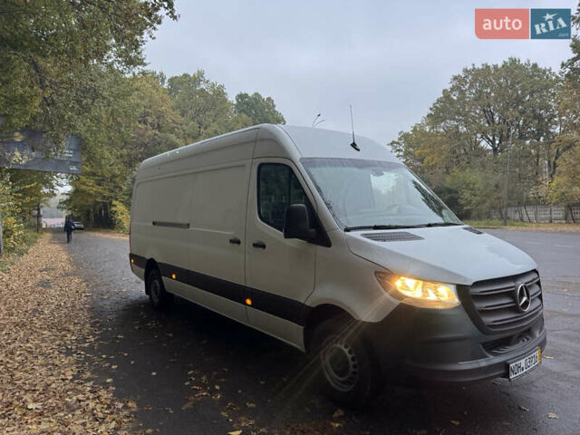 Мерседес Sprinter 2021 у Вінниці на Automoto.ua Білий Мерседес Sprinter, об'ємом двигуна 1.95 л та пробігом 200 тис. км за 30500 $, фото 2 на Automoto.ua