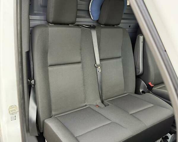 Белый Мерседес Sprinter, объемом двигателя 1.95 л и пробегом 92 тыс. км за 39999 $, фото 46 на Automoto.ua