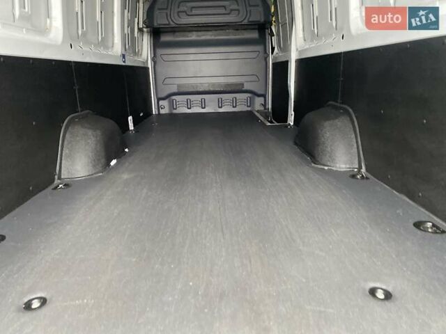 Белый Мерседес Sprinter, объемом двигателя 2.08 л и пробегом 140 тыс. км за 28990 $, фото 41 на Automoto.ua