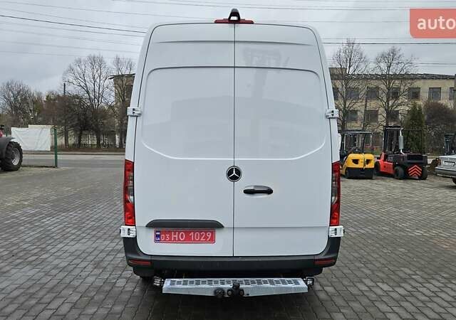 Білий Мерседес Sprinter, об'ємом двигуна 1.95 л та пробігом 209 тис. км за 27550 $, фото 4 на Automoto.ua