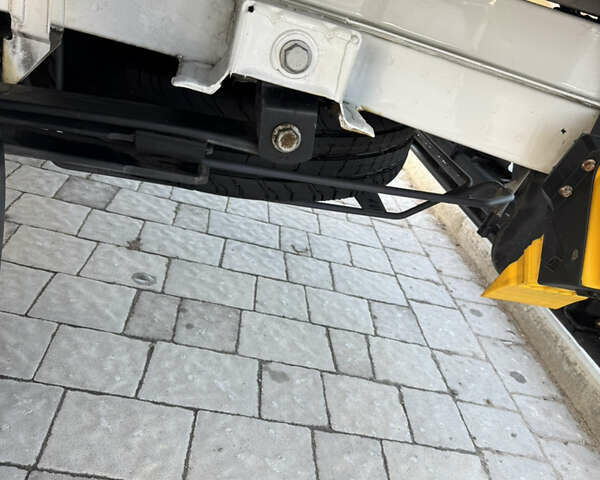 Белый Мерседес Sprinter, объемом двигателя 3 л и пробегом 158 тыс. км за 47500 $, фото 16 на Automoto.ua