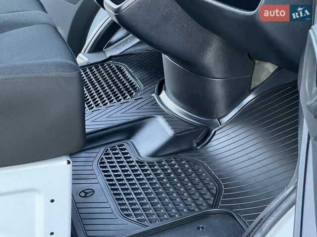 Мерседес Sprinter 2021 у Дубно на Automoto.ua Білий Мерседес Sprinter, об'ємом двигуна 2.2 л та пробігом 203 тис. км за 23800 $, фото 132 на Automoto.ua