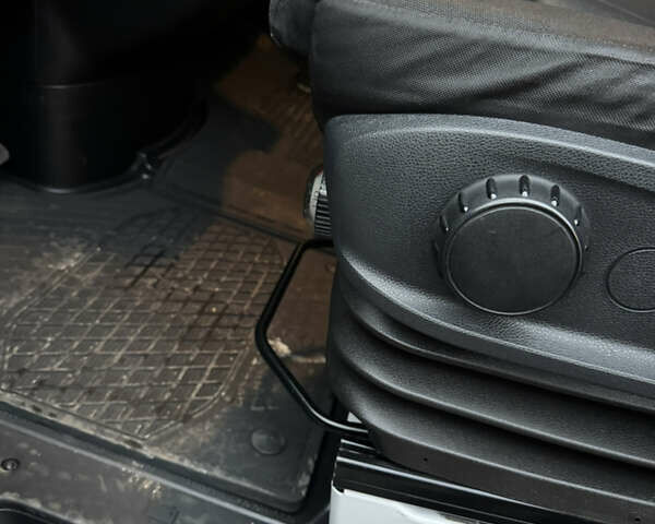 Мерседес Sprinter 2021 у Вінниці на Automoto.ua Білий Мерседес Sprinter, об'ємом двигуна 1.95 л та пробігом 200 тис. км за 30500 $, фото 11 на Automoto.ua