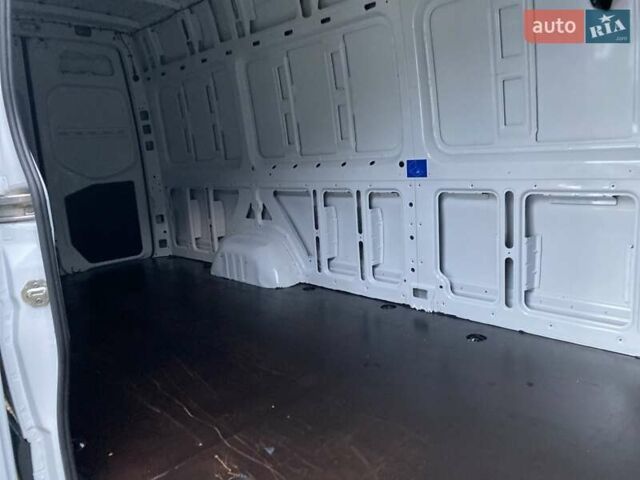 Білий Мерседес Sprinter, об'ємом двигуна 2.2 л та пробігом 184 тис. км за 22600 $, фото 34 на Automoto.ua