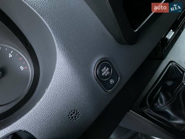 Белый Мерседес Sprinter, объемом двигателя 2.2 л и пробегом 184 тыс. км за 22450 $, фото 48 на Automoto.ua