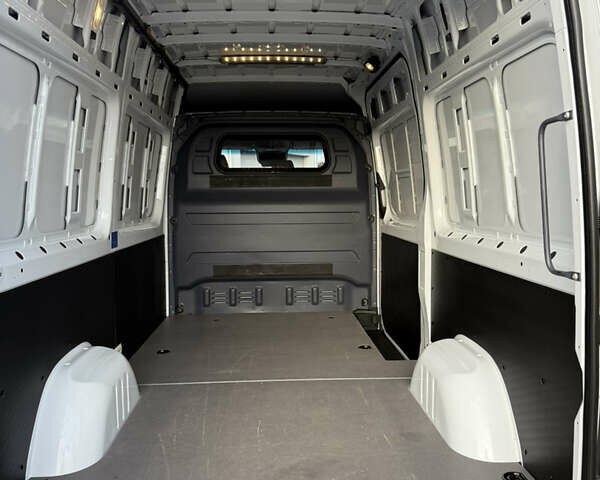 Белый Мерседес Sprinter, объемом двигателя 2 л и пробегом 188 тыс. км за 29999 $, фото 108 на Automoto.ua