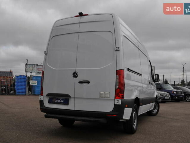 Мерседес Sprinter 2021 в Киеве на Automoto.ua Белый Мерседес Sprinter, объемом двигателя 2.2 л и пробегом 259 тыс. км за 28500 $, фото 9 на Automoto.ua