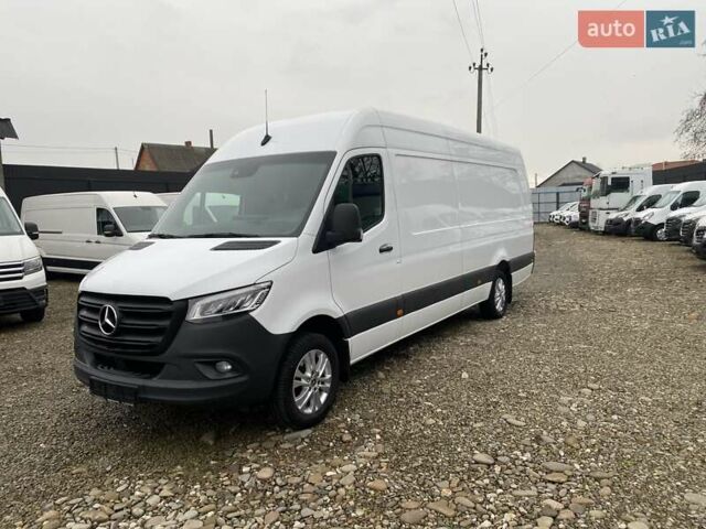 Белый Мерседес Sprinter, объемом двигателя 2.08 л и пробегом 140 тыс. км за 28990 $, фото 9 на Automoto.ua