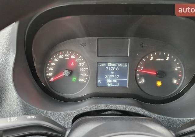 Білий Мерседес Sprinter, об'ємом двигуна 1.95 л та пробігом 209 тис. км за 27550 $, фото 43 на Automoto.ua