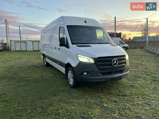 Белый Мерседес Sprinter, объемом двигателя 2 л и пробегом 145 тыс. км за 28999 $, фото 1 на Automoto.ua