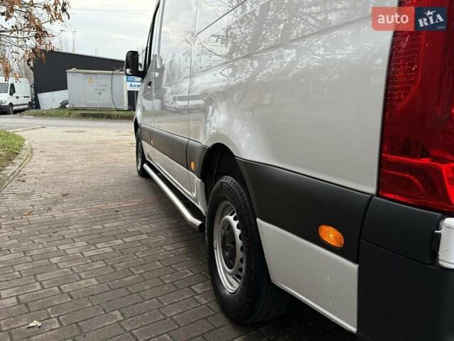 Белый Мерседес Sprinter, объемом двигателя 2 л и пробегом 210 тыс. км за 29850 $, фото 14 на Automoto.ua