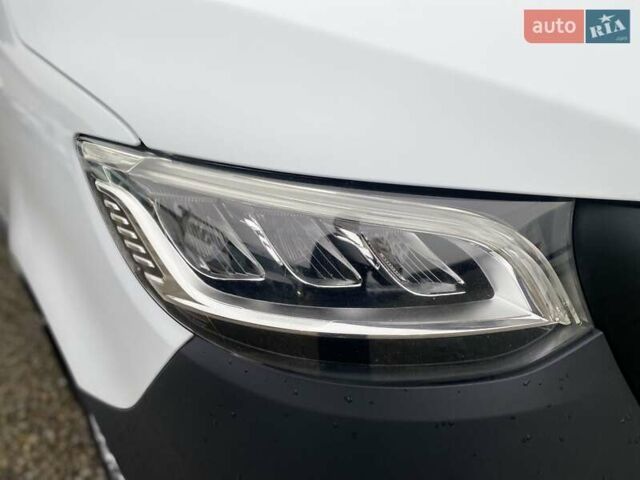 Белый Мерседес Sprinter, объемом двигателя 2.08 л и пробегом 140 тыс. км за 28990 $, фото 27 на Automoto.ua