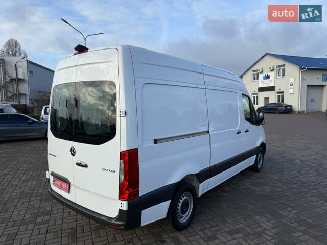 Белый Мерседес Sprinter, объемом двигателя 2 л и пробегом 188 тыс. км за 29999 $, фото 25 на Automoto.ua