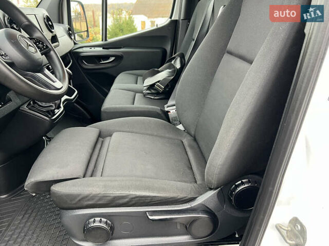 Білий Мерседес Sprinter, об'ємом двигуна 2.2 л та пробігом 208 тис. км за 30500 $, фото 31 на Automoto.ua