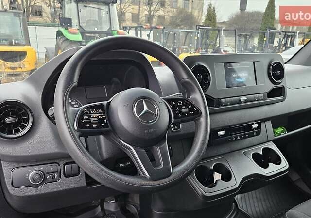Білий Мерседес Sprinter, об'ємом двигуна 1.95 л та пробігом 209 тис. км за 27550 $, фото 26 на Automoto.ua
