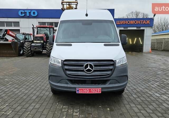 Білий Мерседес Sprinter, об'ємом двигуна 1.95 л та пробігом 209 тис. км за 27550 $, фото 1 на Automoto.ua