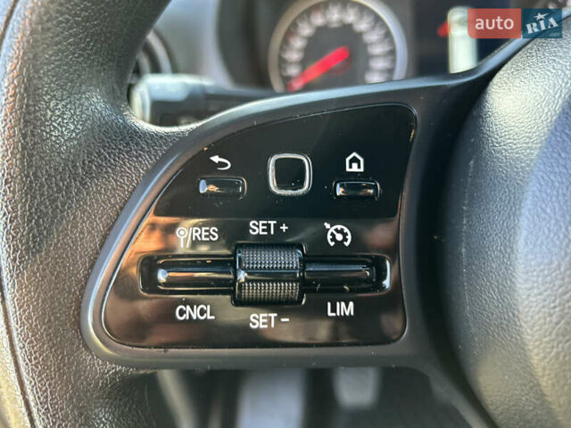 Белый Мерседес Sprinter, объемом двигателя 2 л и пробегом 145 тыс. км за 28999 $, фото 49 на Automoto.ua