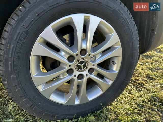 Белый Мерседес Sprinter, объемом двигателя 2 л и пробегом 145 тыс. км за 28999 $, фото 25 на Automoto.ua